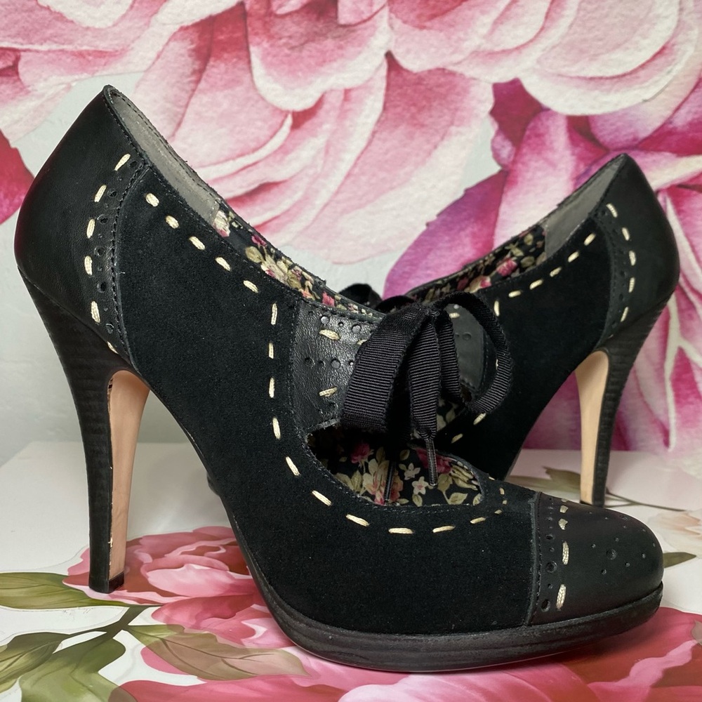Seychelles Undercover Maryjane Black Suede & Leather Pumps